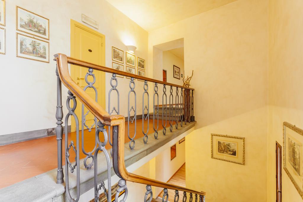 Hotel Benivieni ฟลอเรนซ์ ภายนอก รูปภาพ